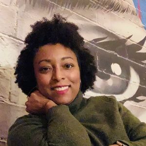 Meet your Posher, Marnie